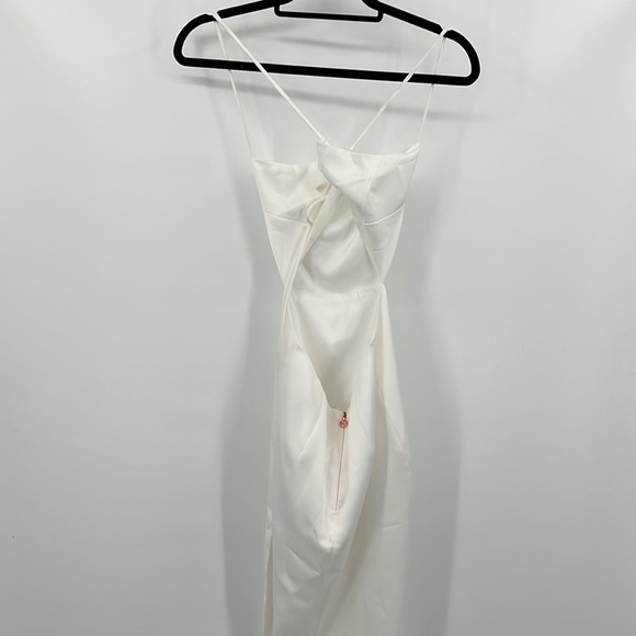 Nookie Stella Cut Out Gown in Ivory Small - Picture 12 of 13